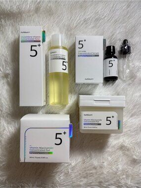 Numbuzin No. 5 Vitmain Concentrated Toner, Pads & Serum Trio